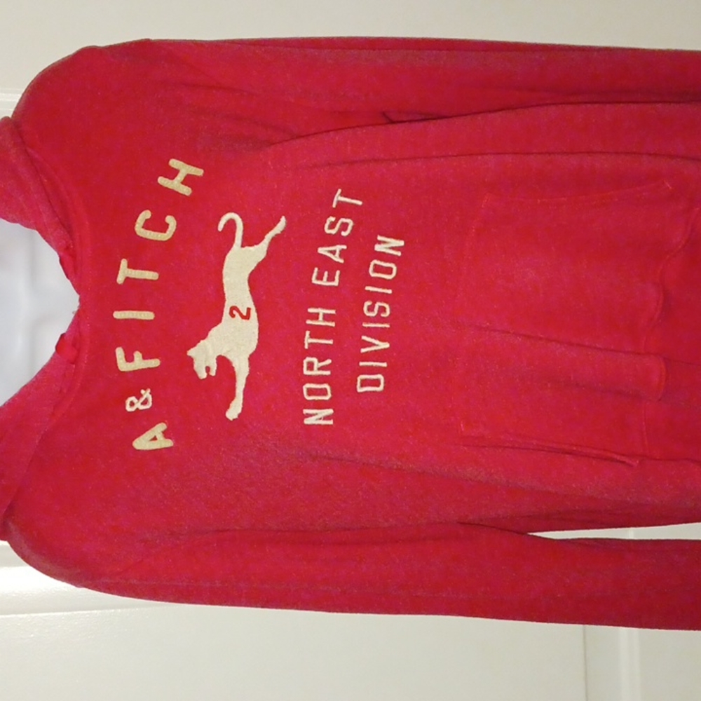 ABERCROMBIE & FITCH